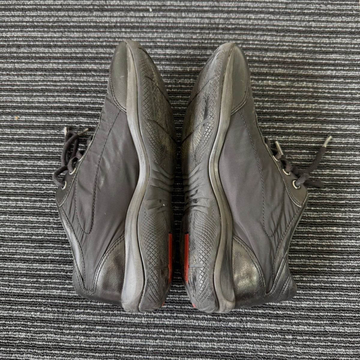 レザー スニーカー