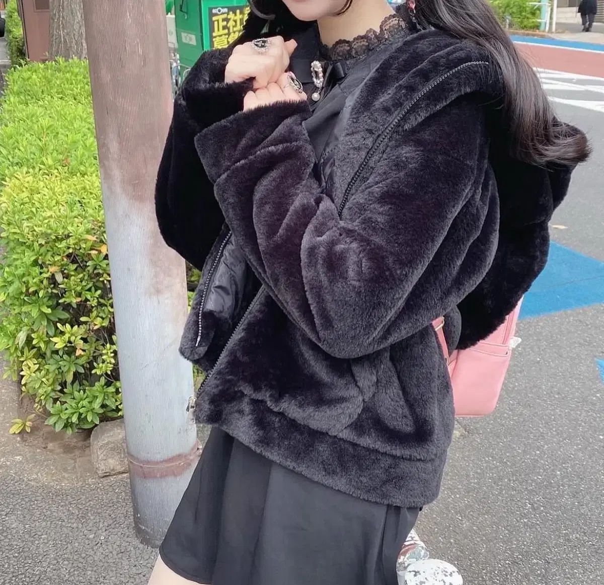 ロジータ ウサミミ ファー パーカ 量産型 地雷系 量産型 地雷系 リズリサ マズ コート