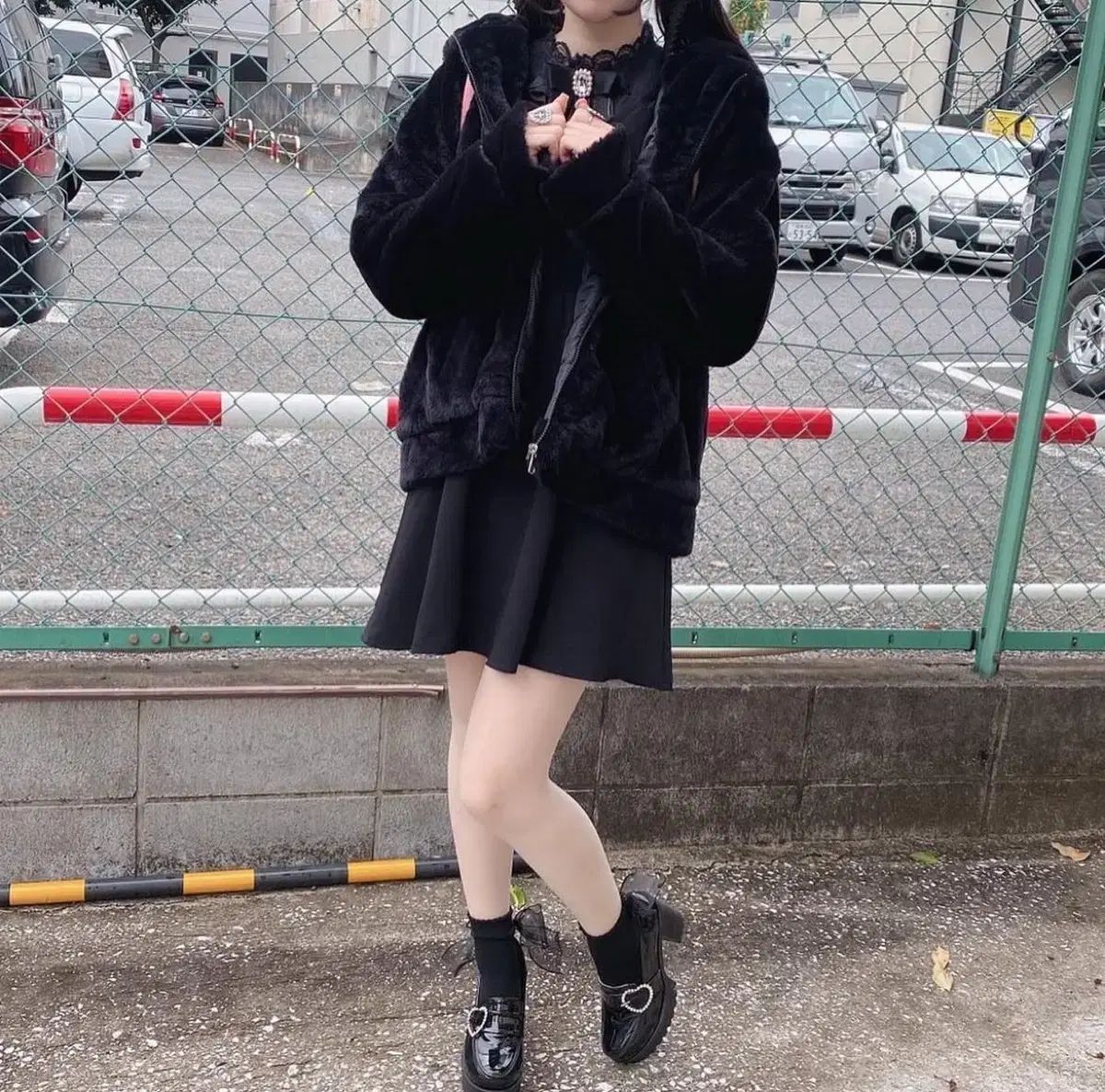 ロジータ ウサミミ ファー パーカ 量産型 地雷系 量産型 地雷系 リズリサ マズ コート