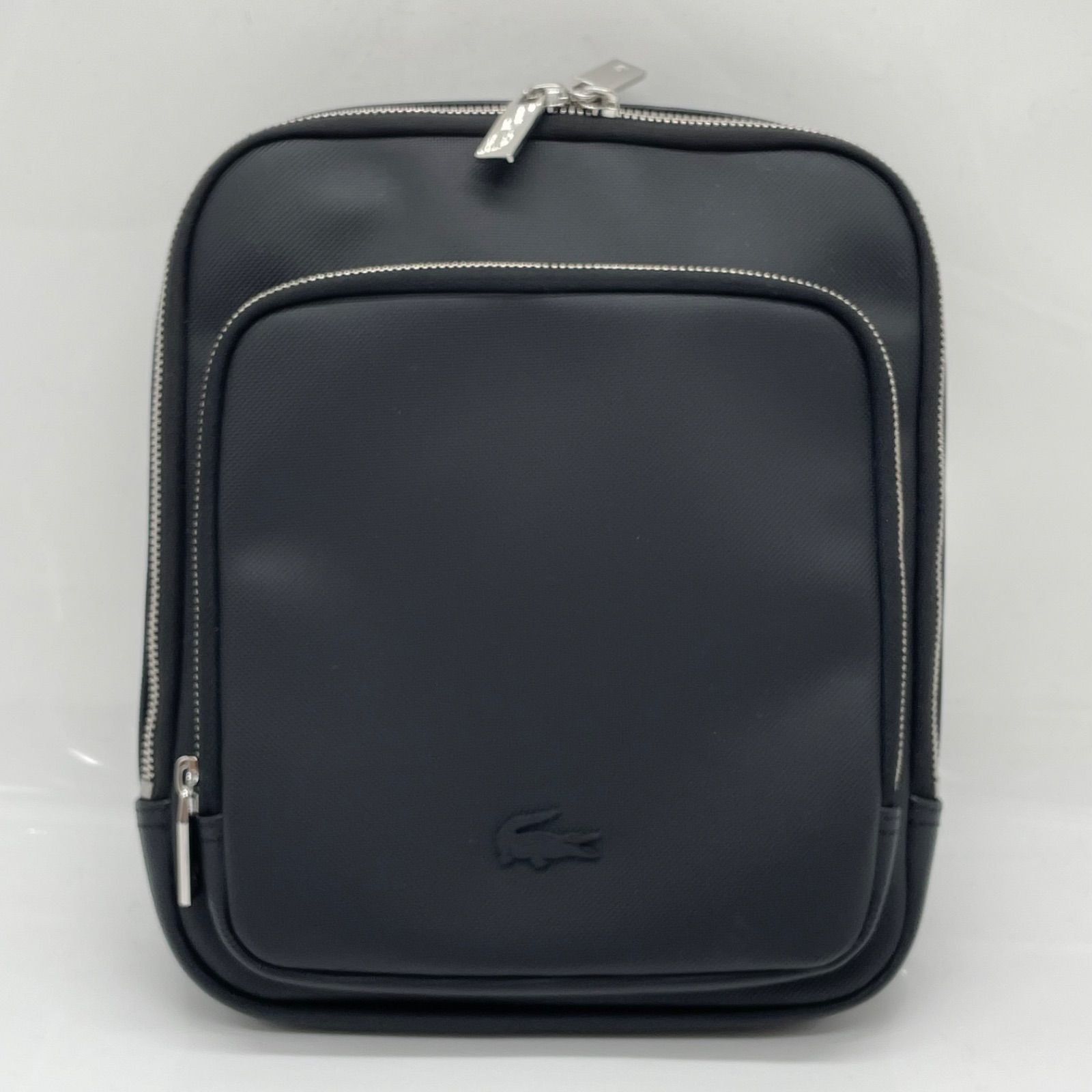 BN6603□LACOSTE ラコステ ブラック ショルダーバッグ PVC 状態良好