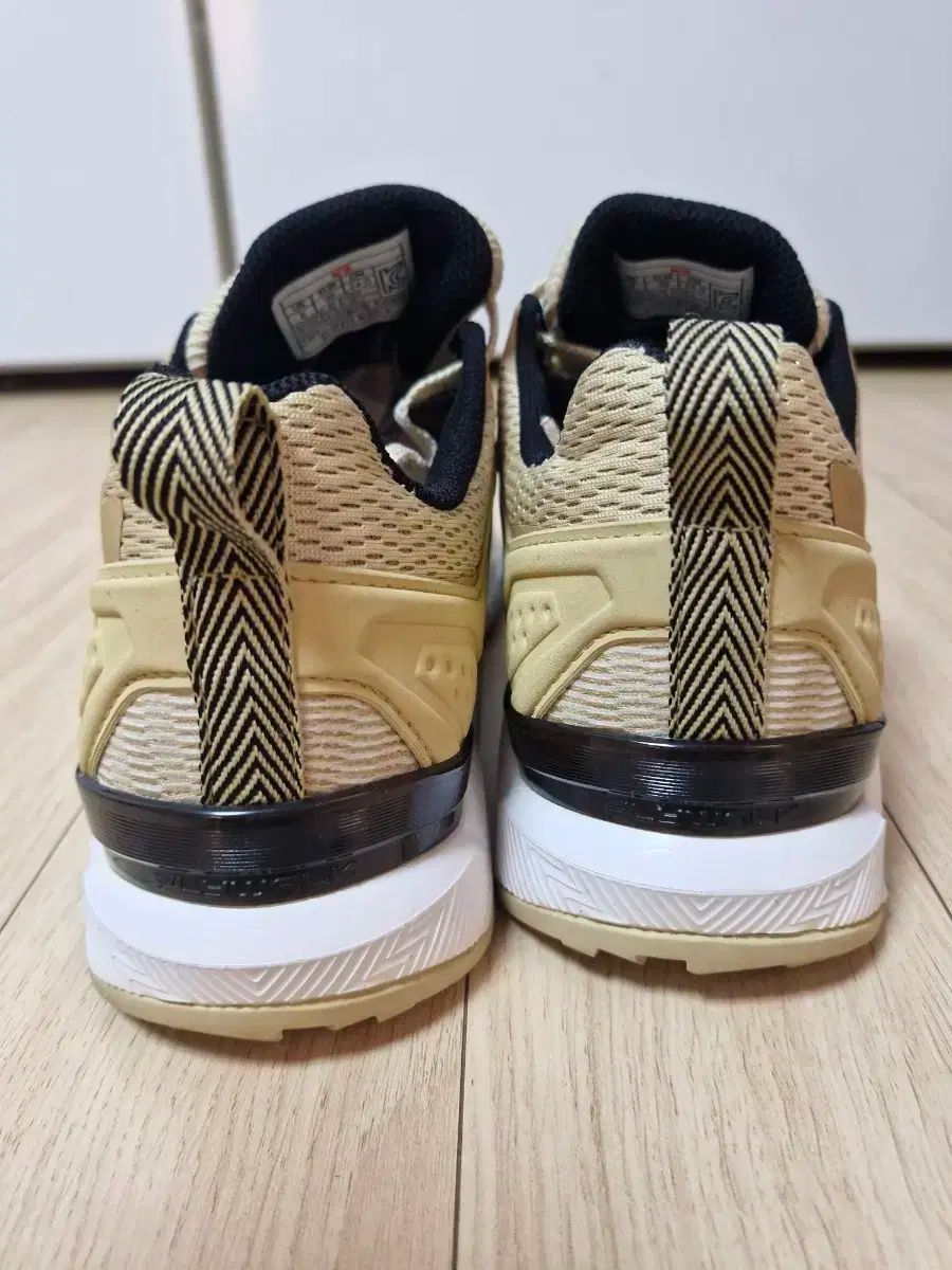 K2 フライウォーク