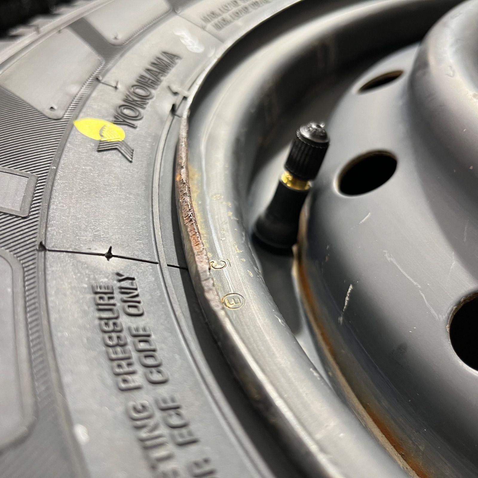 エブリィ スタッドレスタイヤ