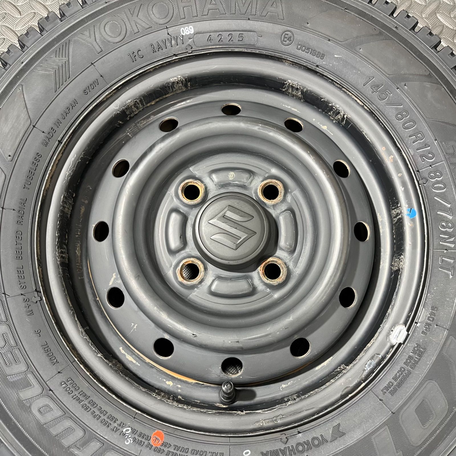 25年製 タイヤ 145|80R12 80|78N LT ヨコハマ SY01 スズキ キャリィ エブリィ スタッドレスタイヤ 冬タイヤ 1127Y