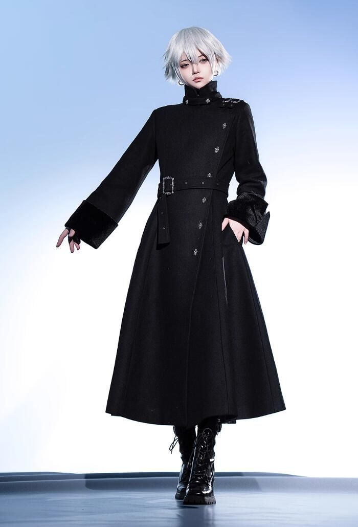 クラシカルロングコート