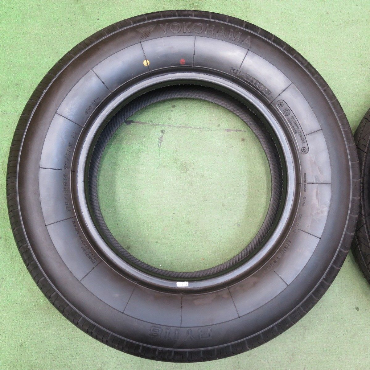 ほぼ♥ 25年 トラック タイヤ 175|80R14 99|98N ヨコハマ RY118 14インチ 5102002イノタ FFCRYSTALESIA_COM