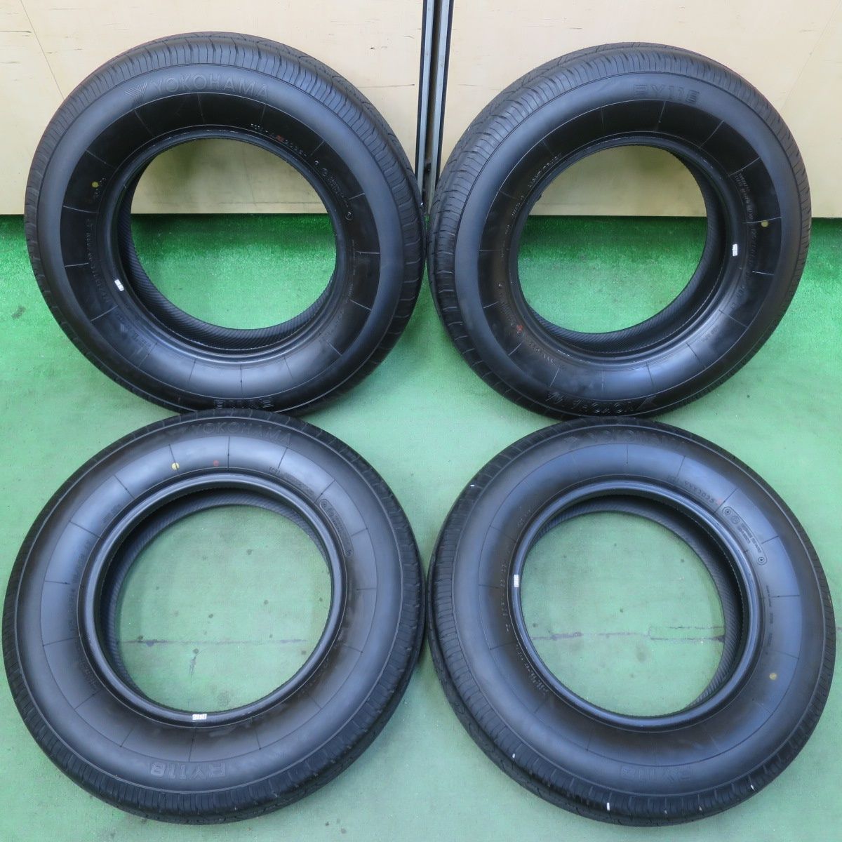 ほぼ♥ 25年 トラック タイヤ 175|80R14 99|98N ヨコハマ RY118 14インチ 5102002イノタ