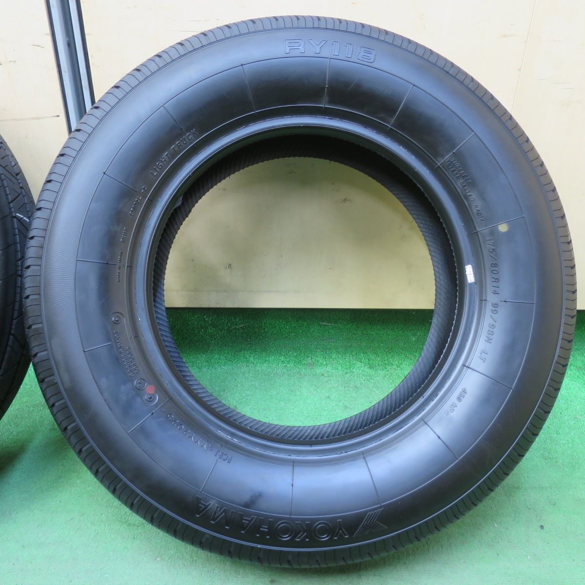 RY118 14インチ