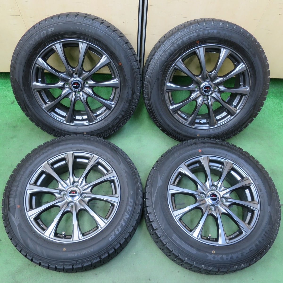 バリ溝 キレイ 9.5分 スタッドレス 195|65R16 ダンロップ ウインターマックス WM02 AIRNOVA エアノヴァ 16インチ PCD100|4H 5102009イス