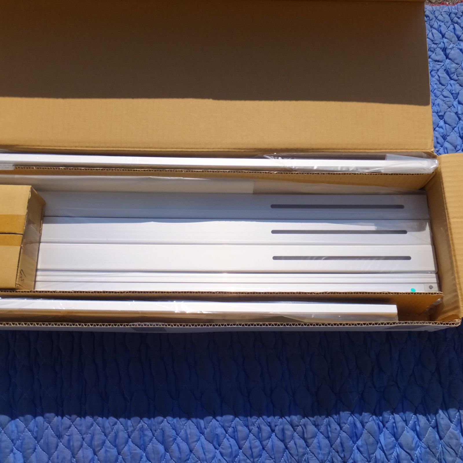 ロッキールーフキャリア ROCKY