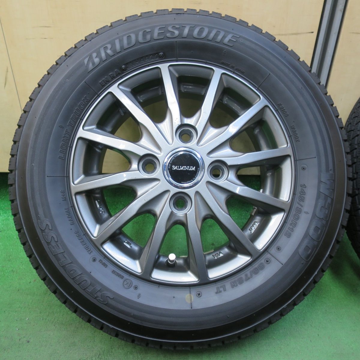4本価格 22年 スタッドレス 145|80R12 80|78N ブリヂストン Ｗ300 BALMINUM バルミナ 12インチ PCD100|4H 5102303イス