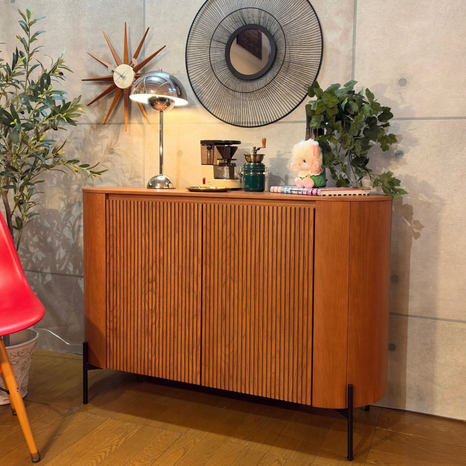 新品】ミッドセンチュリーデザイン オーバル型 サイドボード