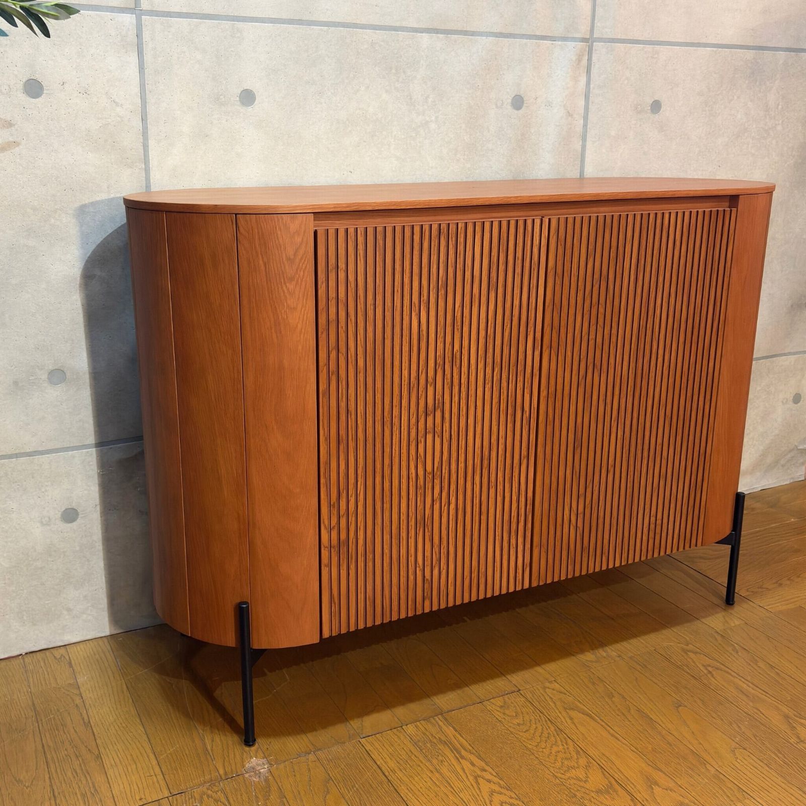 2026年5月末頃入荷予定分※Contemporary / Oval Sideboard / オーバル型