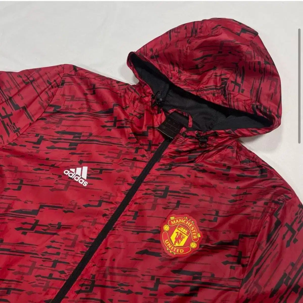 MANCHESTER UNITED FC adidas ウィンドブレーカー 90-100