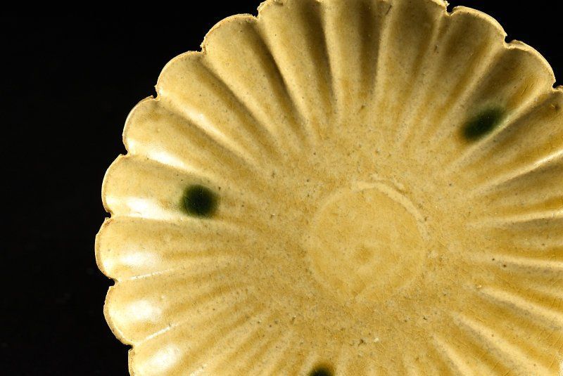 蔵A4366c】黄瀬戸 加藤幸兵衛造 菊形小皿 銘々皿 五客 - メルカリ