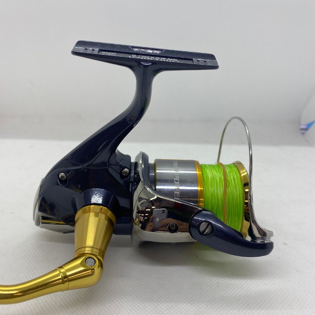 ΨΨSHIMANO シマノ スピニングリール 15ツインパワーSW 4000 XG本体のみ 03315