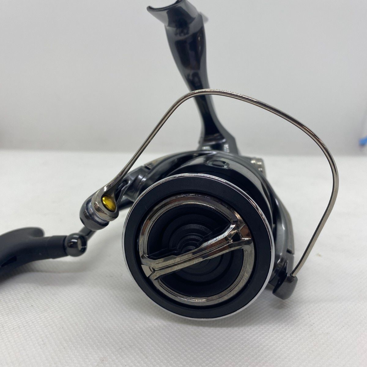 ΨΨSHIMANO シマノ スピニングリール 24ツインパワー 4000XG 箱付  