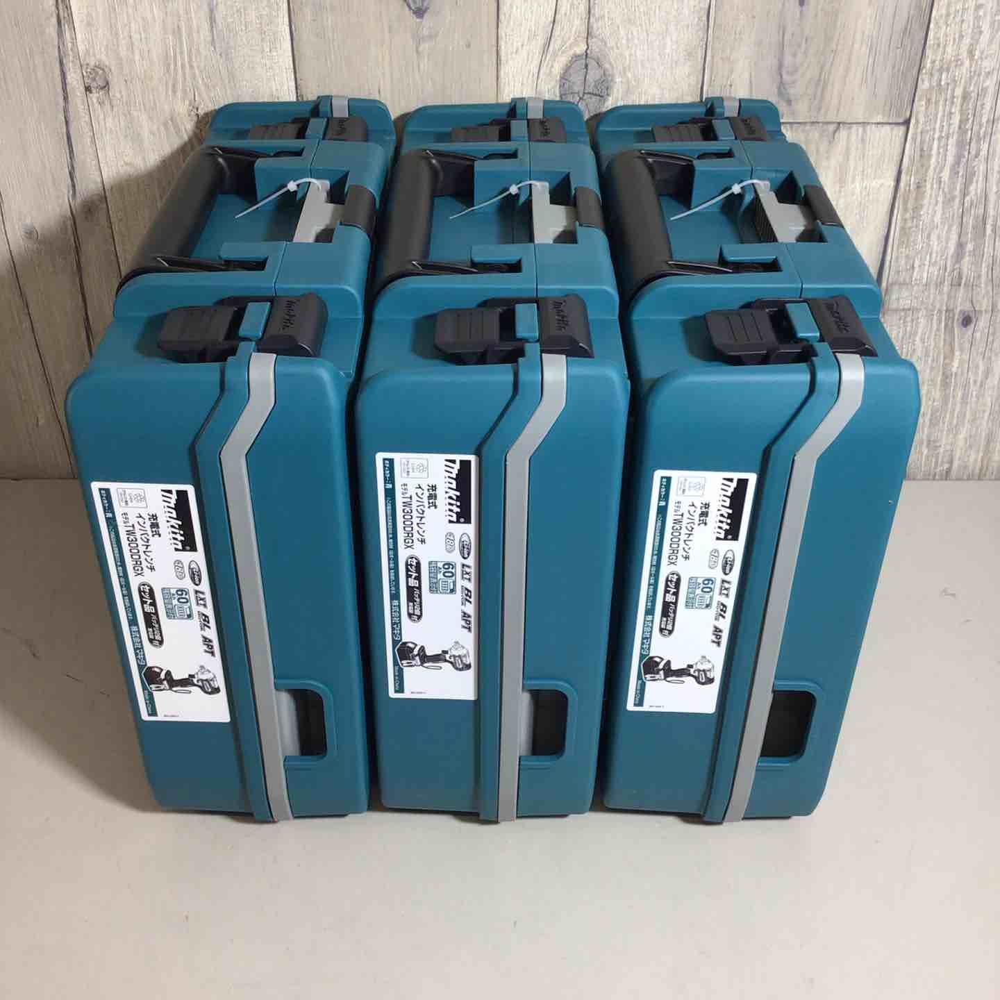 マキタ makita コードレス インパクトレンチ TW300DRGX 3台 バッテリー-充電器付 フルセット インパクトレンチ 純正 充電式 18V 戸田店