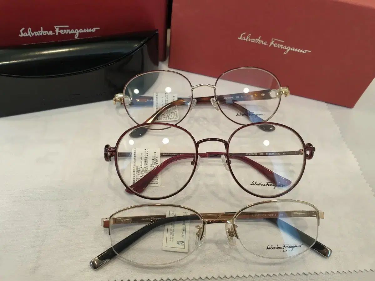 ブランド FERRAGAMO フェラガモ メガネ 正規品 商品