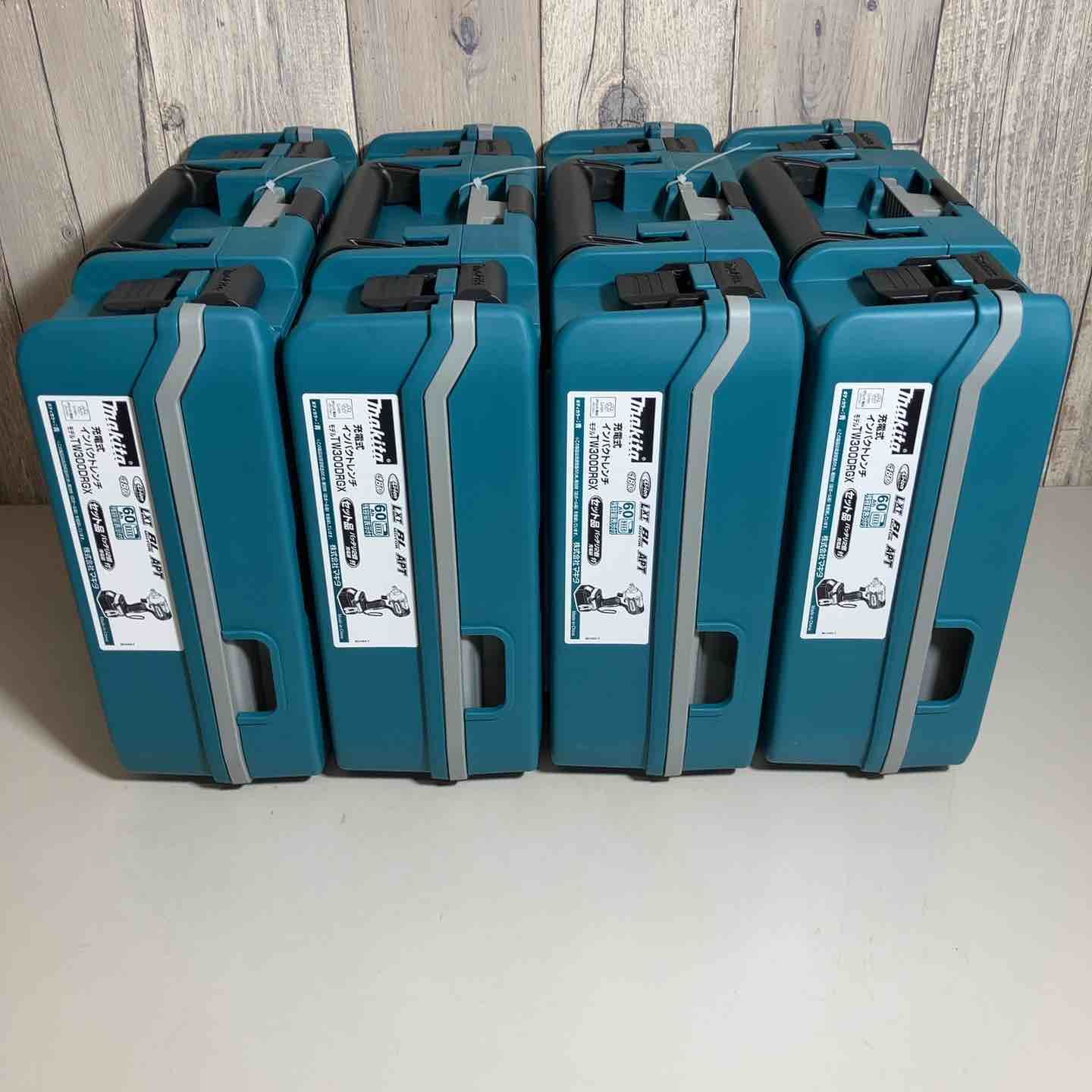 マキタ makita コードレス インパクトレンチ TW300DRGX 4台 バッテリー-充電器付 フルセット インパクトレンチ 純正 充電式 18V 戸田店