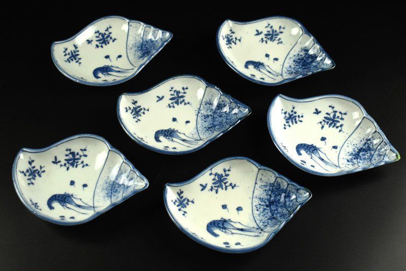 蔵A4104b 平安松谷 染付 吹墨 貝型海老文 向付皿 六客