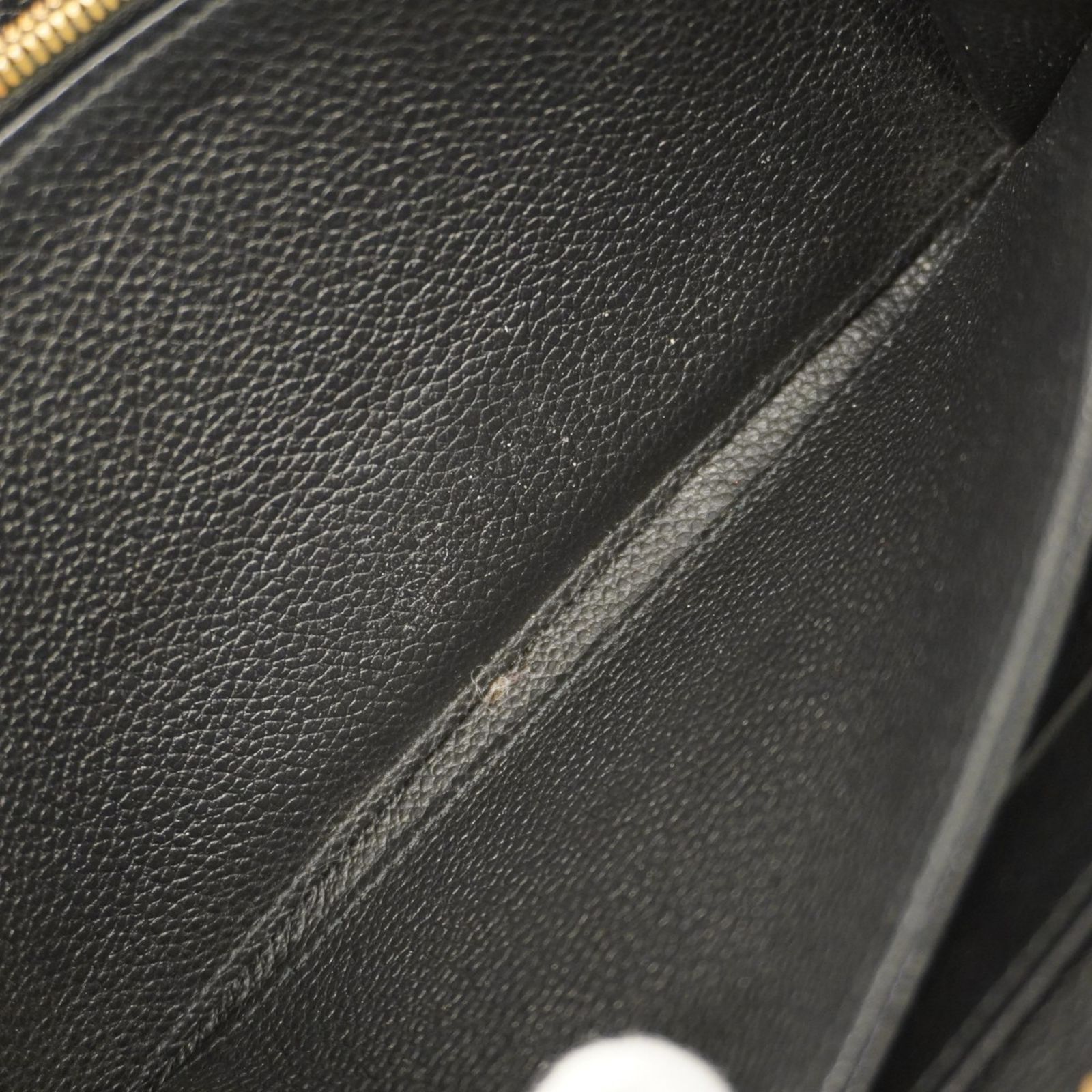 アンプラント ジッピーウォレット