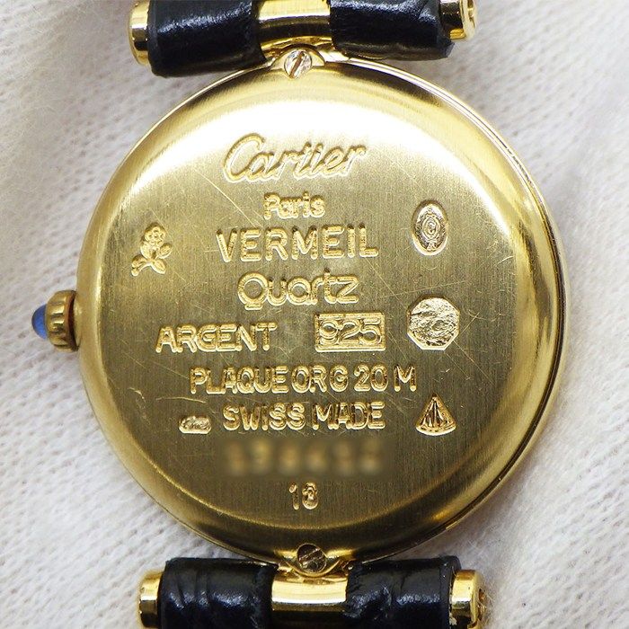 ブラック文字盤