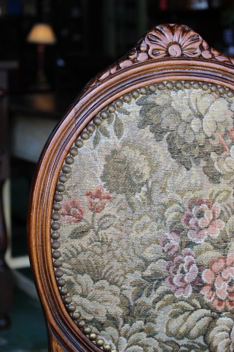 在庫一掃 イギリス アンティーク家具 ベッドサイドチェア レディースチェア 椅子 チェア 英国製 mh-1144 MARWIL-DEMENAGEMENTS_CH