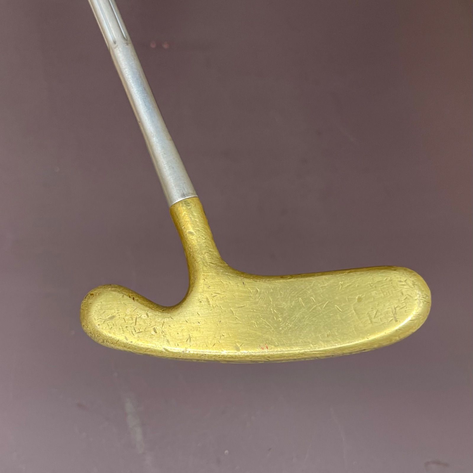 34インチ 構えやすくて転がりの良いパター