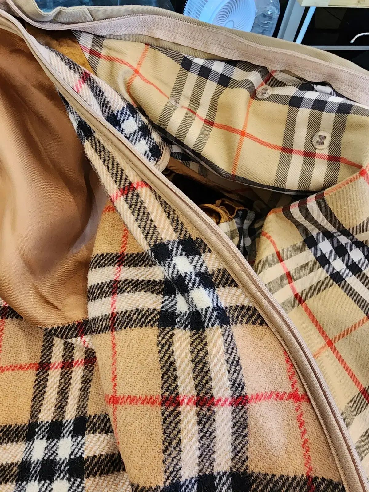 バーバリー 旧モデル