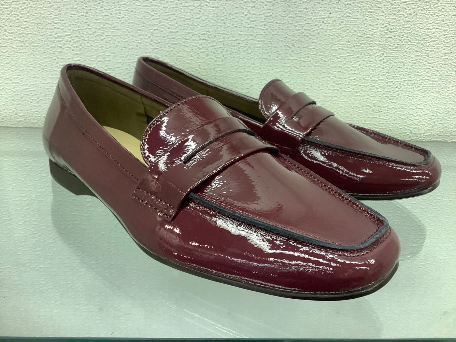 レディースパンプスVITA. NOVA2400ワインエナメル22cm