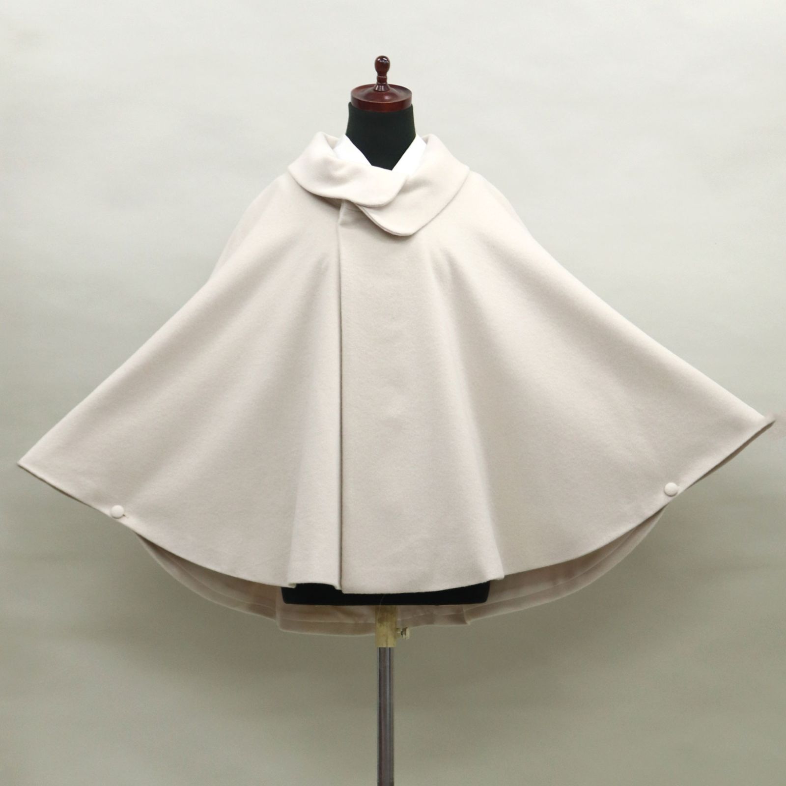 eha3323 カシミヤ混 日本製 ケープ サンドベージュ