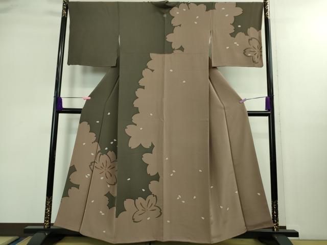 平和屋着物 上 訪問着 桜 煤色地 金彩 ゑり善扱い たとう紙付き DZAB0342kh5