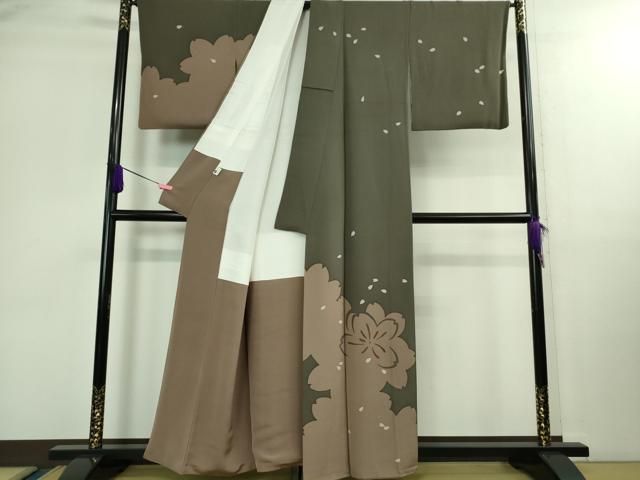 平和屋着物 上 訪問着 桜 煤色地 金彩 ゑり善扱い たとう紙付き DZAB0342kh5