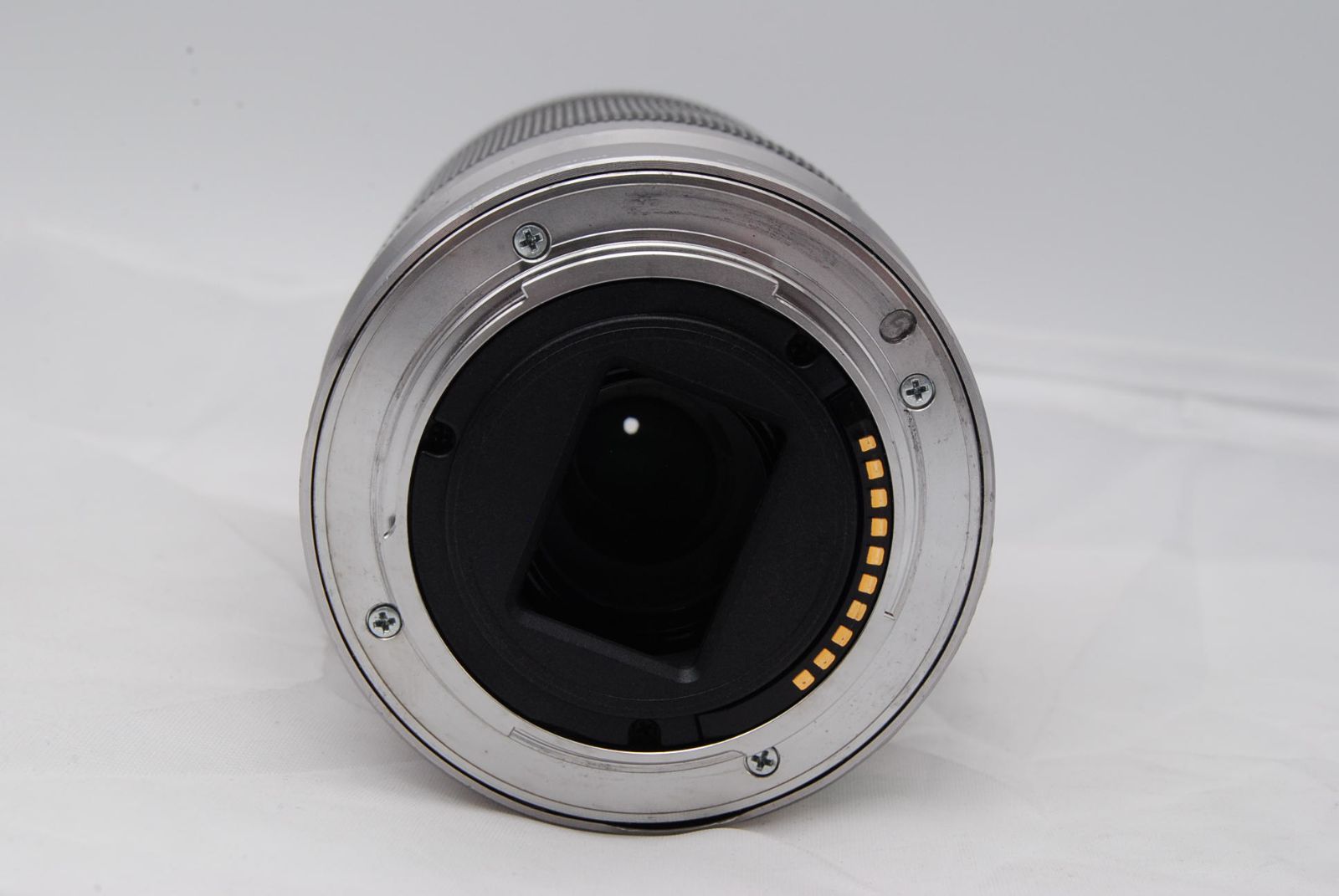  使用感 カビありますが撮影影響ありません ソニー E 55 210 mm F 4 5 6 3 OSS シルバー SONY 標準ズームレンズ APS Cデジタル一眼カメラα Eマウント 用 レンズ レンズ(ズーム) カメラ