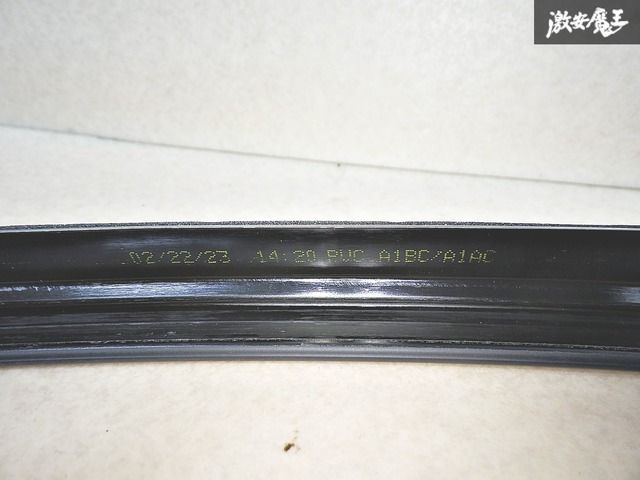 ♥ シボレー 純正 カマロ 2016年～2025年 ルーフモール ゴムモール モール 左 左側 片側のみ 魔王 棚 FFCRYSTALESIA_COM