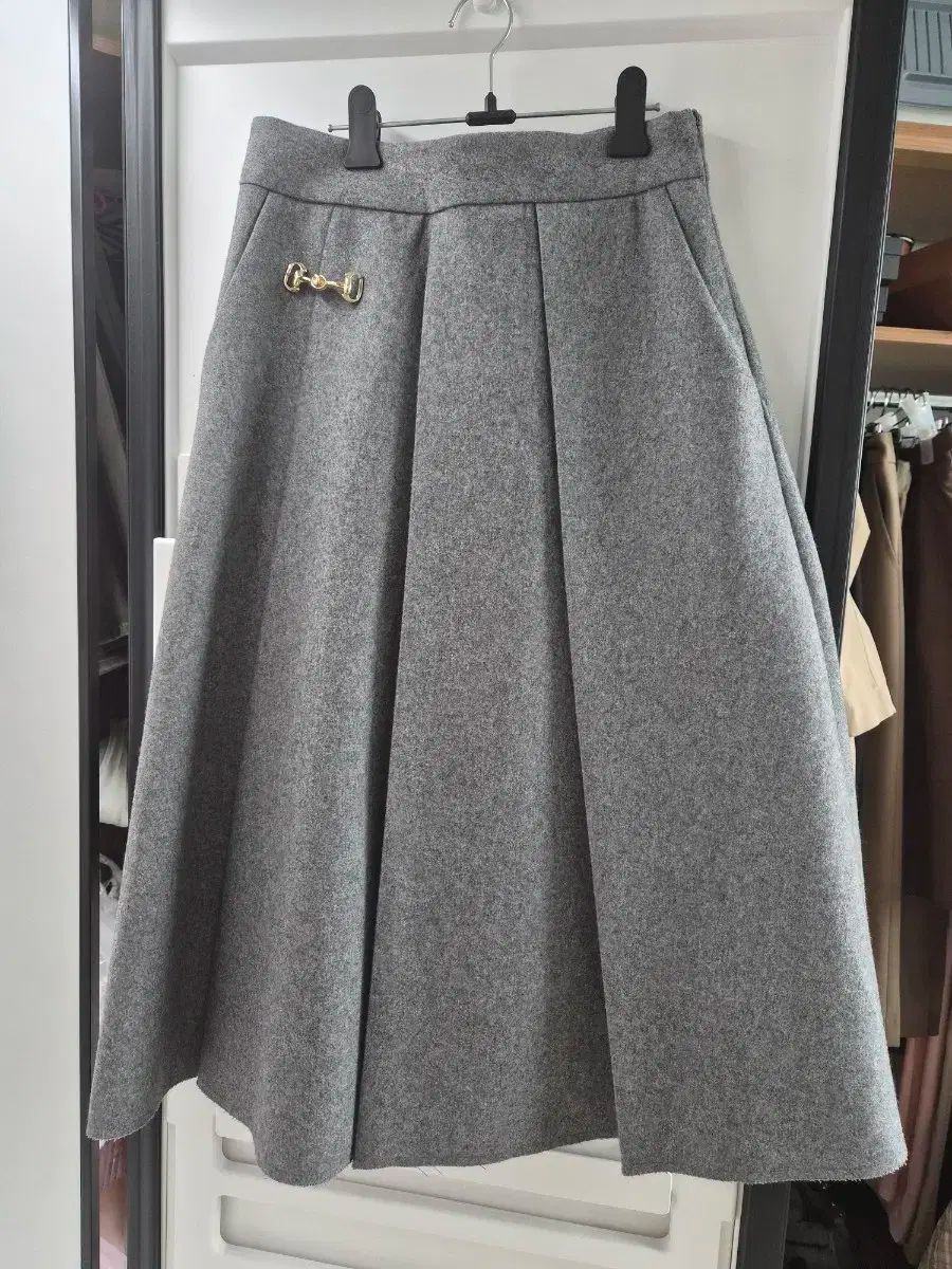 ウール プリーツ