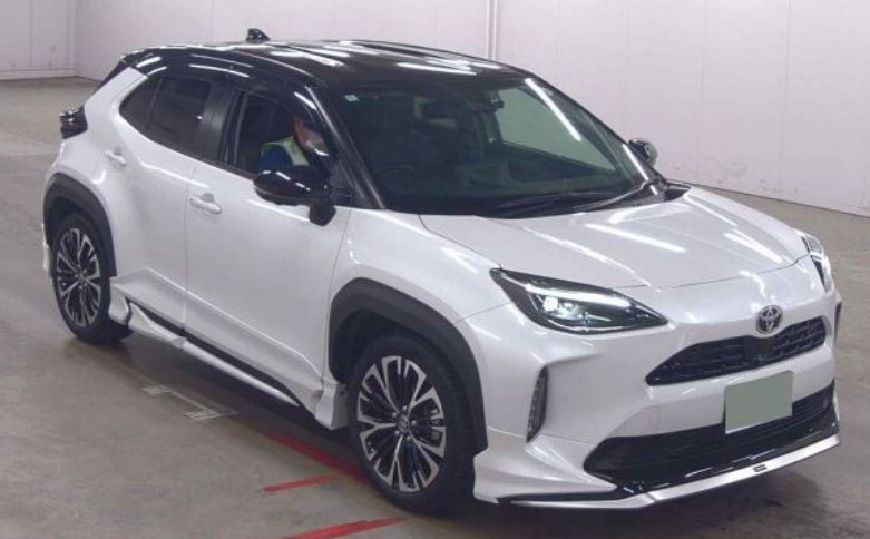 ヤリスクロス MXPJ10 エアロ ステップ モール