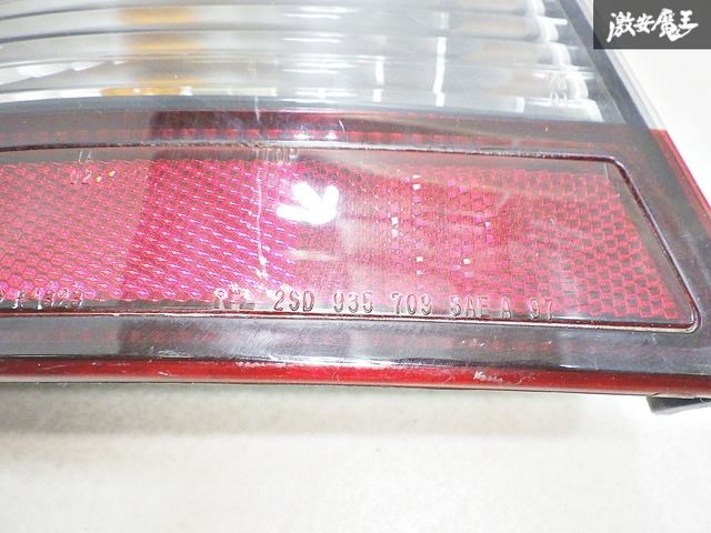 テール ガーニッシュ