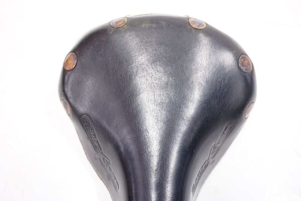 BROOKS ブルックス