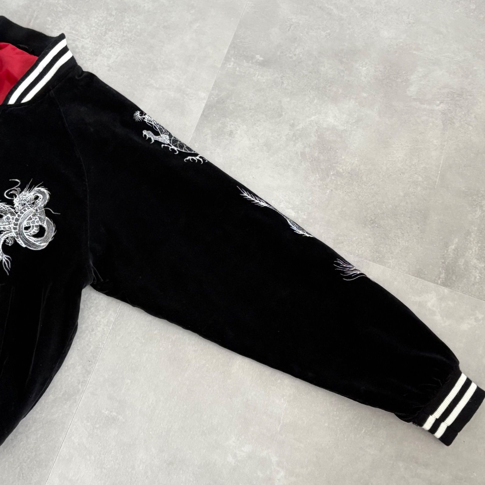 別珍 ベロアスカジャン 龍刺繍 和柄 ブルゾン 黒赤 LL サイズ - メルカリ