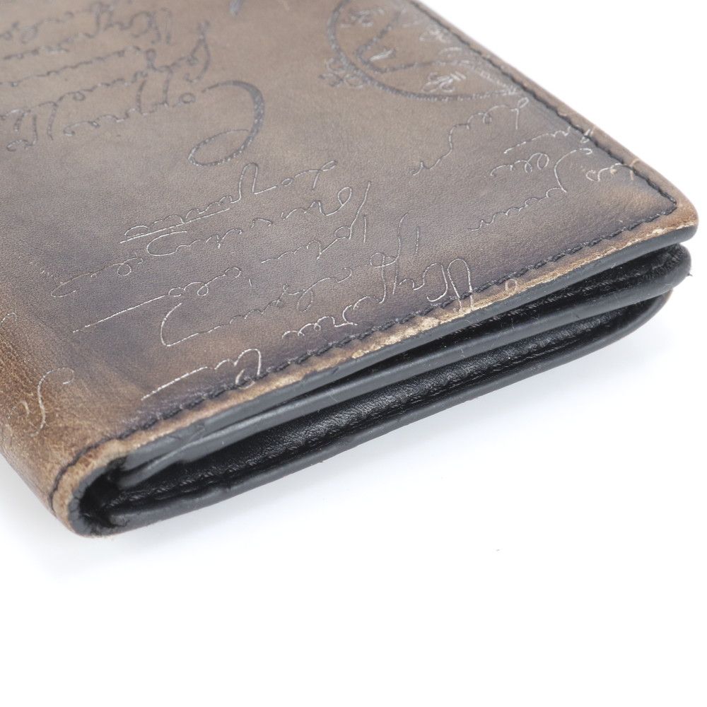 二つ折り ウォレット