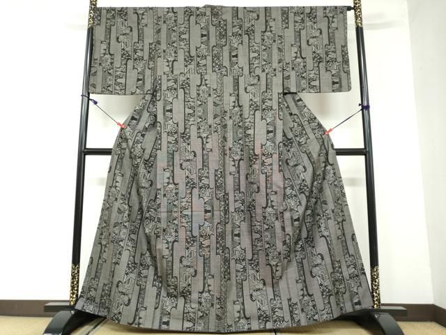 平和屋着物●本場大島紬 9マルキ 御所車文 正絹 DAAW5696ud