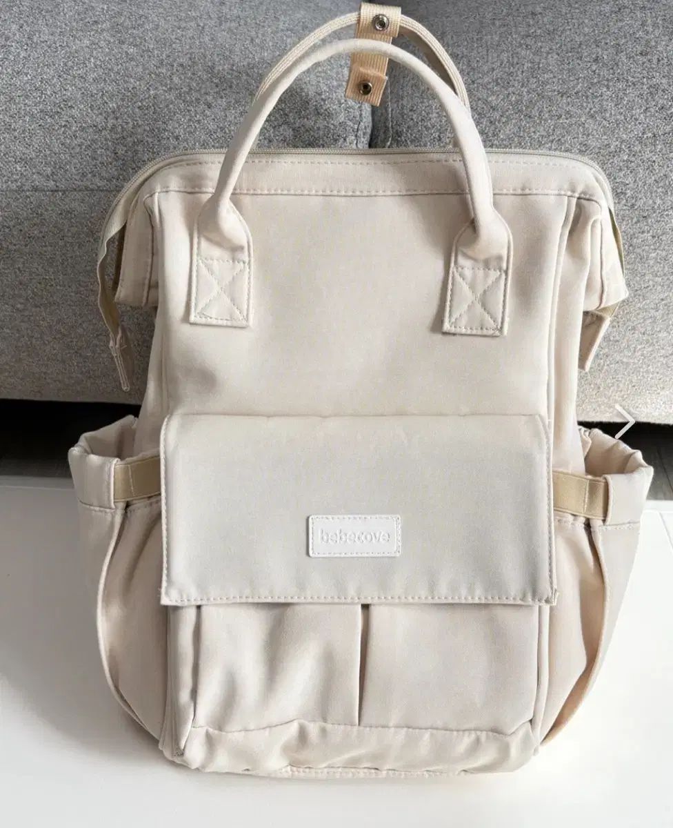ベベコブおむつバッグ バックパック アイボリー ユア用品 出産バッグ