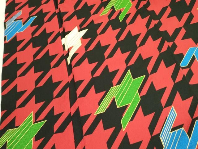 平和屋着物●小振袖　二尺袖　千鳥格子　黒地　金彩　洗える着物　DAAX1970op 平和屋着物○小振袖 二尺袖 千鳥格子 黒地 金彩 洗える着物 DAAX1970op