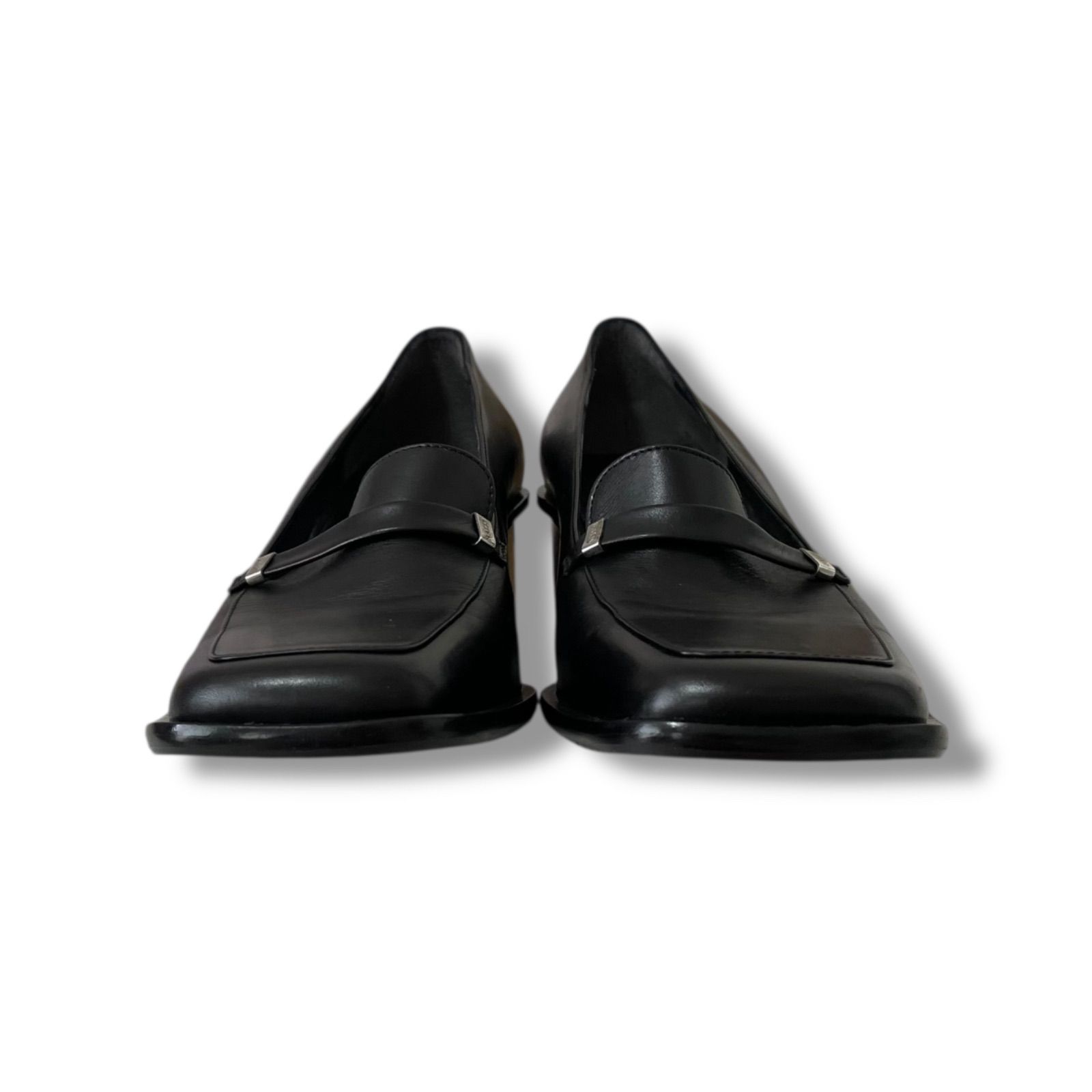 BALLY パンプス　❤️ 新品未使用品 上質な革　丁寧な造り　上品 BALLY バリー レザー スクエアトゥ パンプス レディース 本革 上品