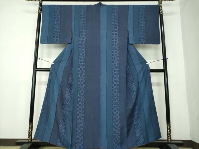 平和屋着物●阿波藍無形文化財認定技術保持者 外山良治 藍染作家 浅井正文 小紋 阿波藍天然上染 鹿の子間道 証紙付き 正絹 DAAY1664ps