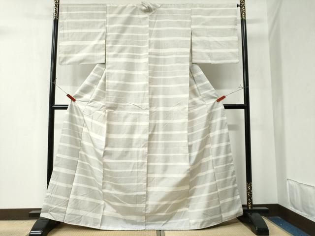 平和屋着物 本場大島紬 白大島 100亀甲 横縞 正絹 CAAZ3031yc