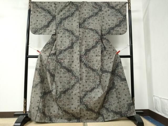 平和屋着物●本場大島紬 9マルキ 草花文 正絹 CAAZ3032yc