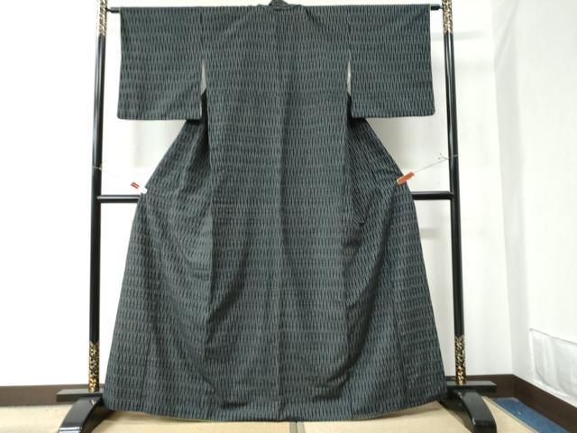 平和屋着物 上質な紬 立涌文 紺地 正絹 CAAZ3034yc