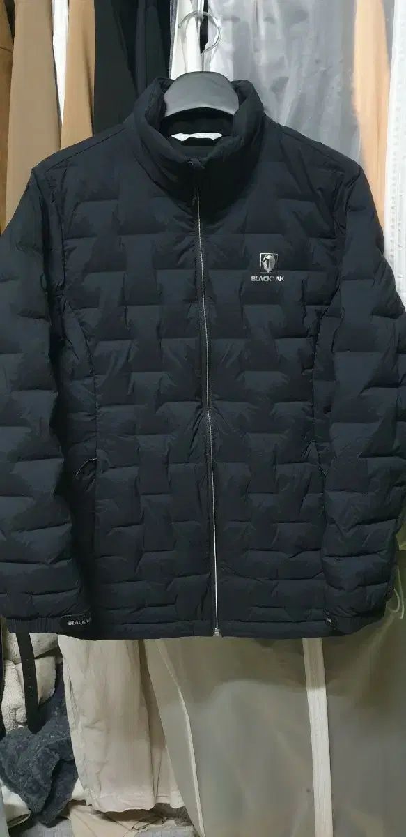 BLACK YAK ブラックヤク 軽量 ダウン ブラック 100